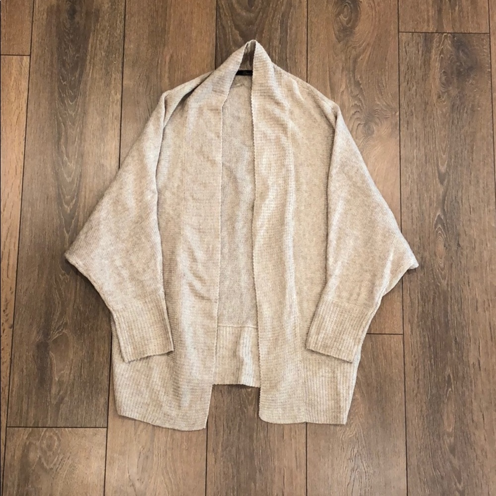 Zara Knit Beige Open Cardigan Size M